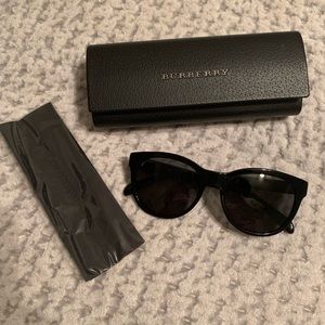 Burberry sunglasses